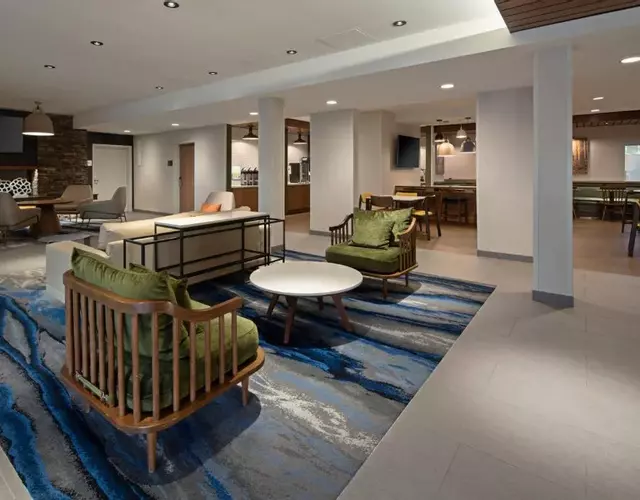 Fairfield by Marriott Inn & Suites Seattle Sea-Tac Airport