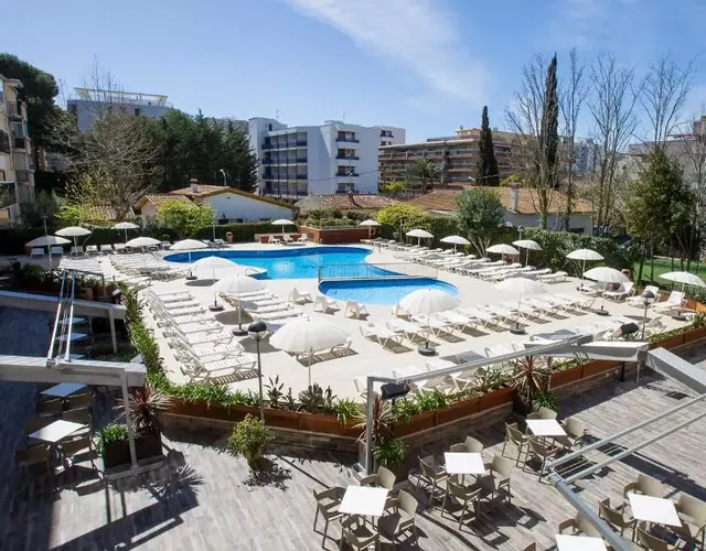 Aparthotel Cye Holiday Centre