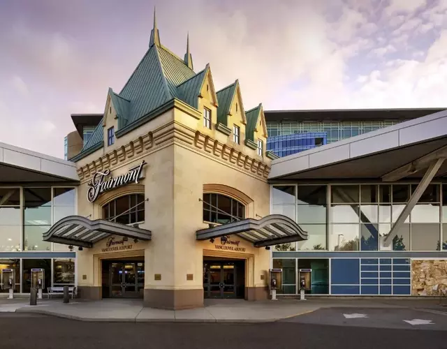 Fairmont Vancouver Airport In-Terminal Hotel