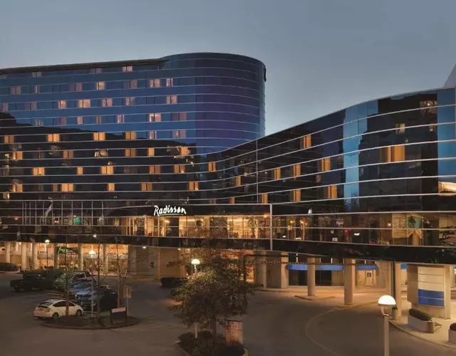 Radisson Hotel Vancouver Airport