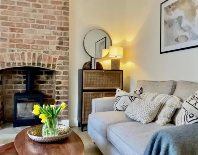 No 6 Bowling Green Yard