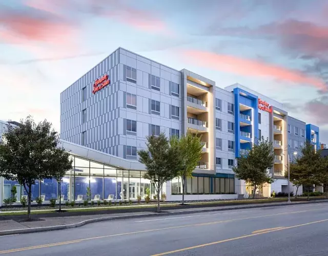 Hampton Inn & Suites Rochester Downtown