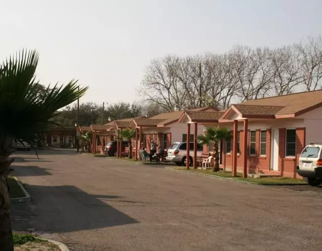 Bayfront Cottages