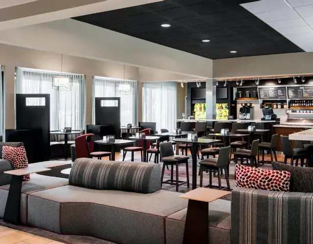 Courtyard Chicago O'Hare