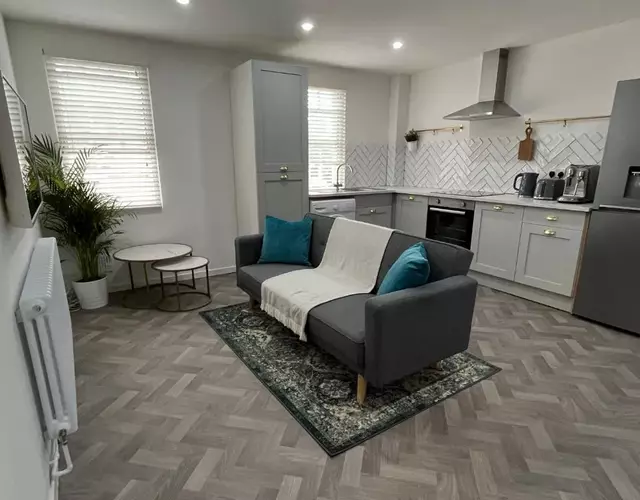 Warwick Town Centre Property