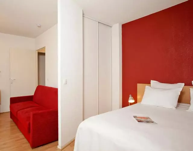 Séjours & Affaires Paris-Nanterre