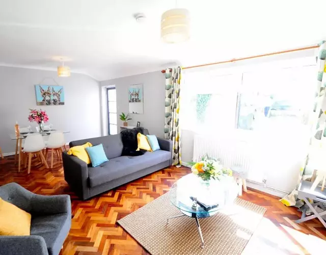 Newly refurbished next to University Hospital Coventry
