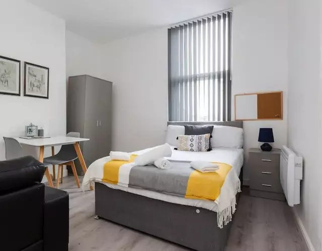 St Marys Studios-Free Street Parking