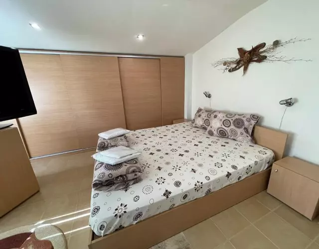 Семеен хотел Плаза