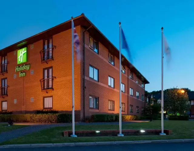 Holiday Inn A55 Chester West by IHG