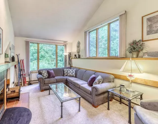 The Woods: Townhouse-F3