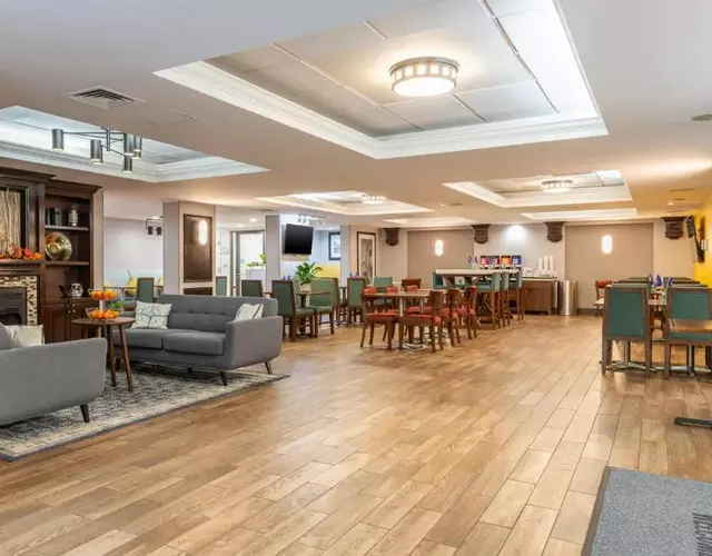 Hampton Inn Portsmouth Central