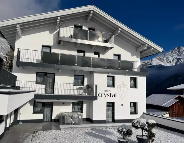 Haus Crystal