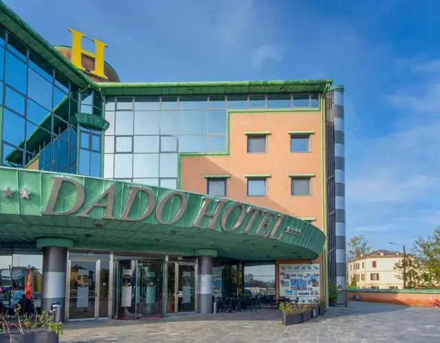 Dado Hotel International