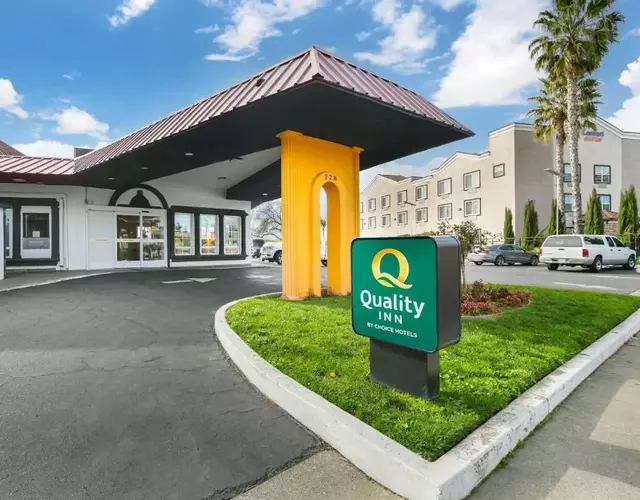 Quality Inn & Suites Sacramento Downtown Area