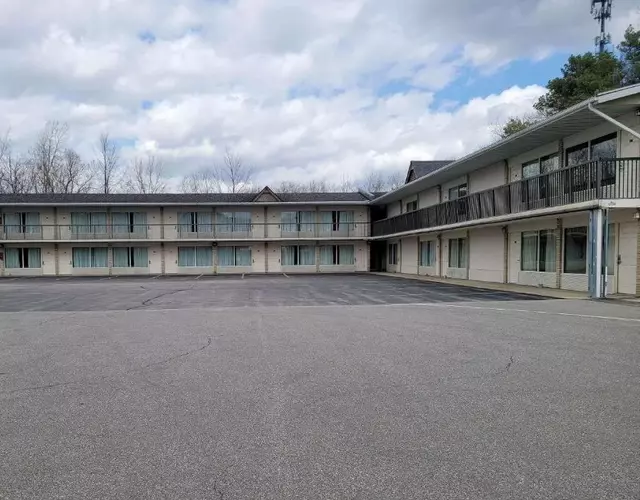 Days Inn by Wyndham Birch Run