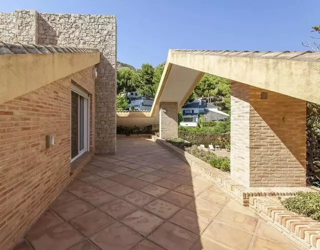 Villa moderna con bonitas vista
