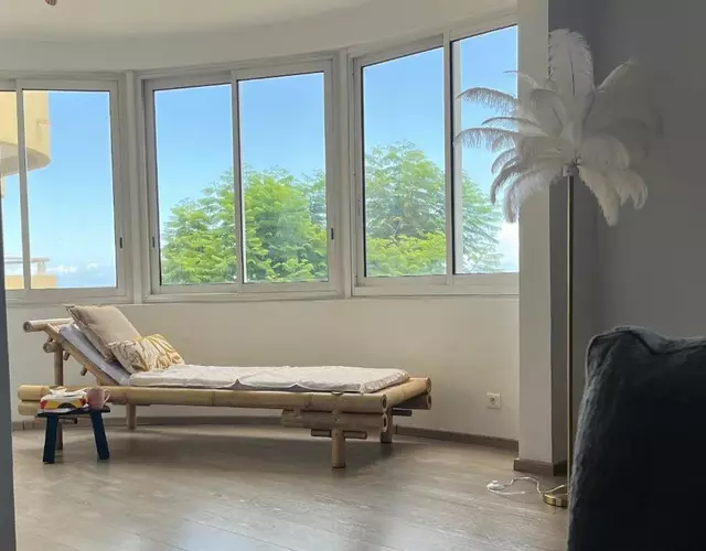Aprile des îles .Appartement avec une jolie vue