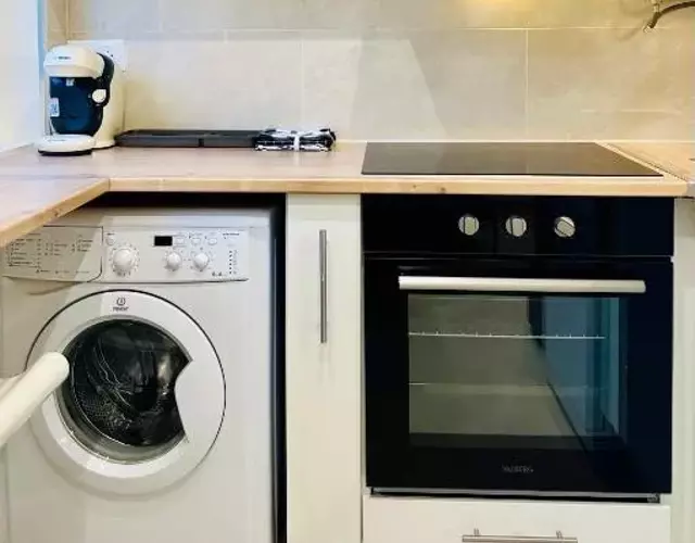 spacious apartment for 7 people near La Défense