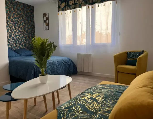 Studio cosy avec terrasse, proche Chantiers et Airbus