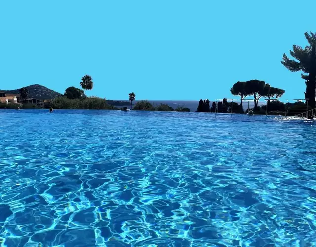 Village cap Esterel, piscine, plage