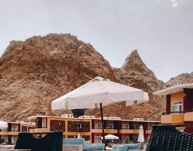 Morgenland Holly Village