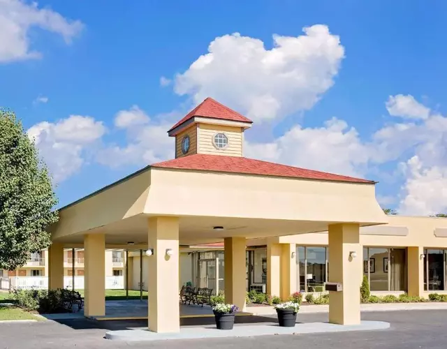 Days Inn by Wyndham Easton