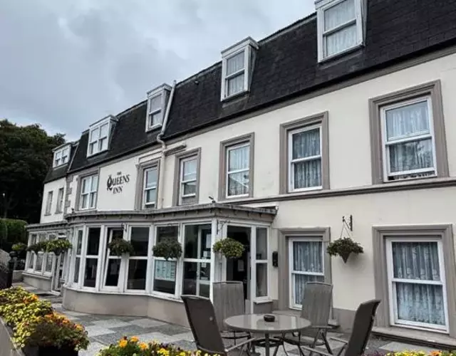 The Queens Inn