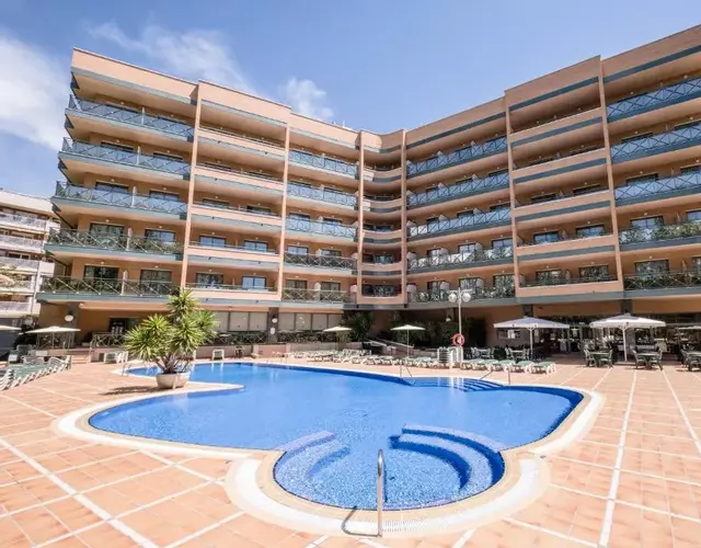 Hotel California Palace