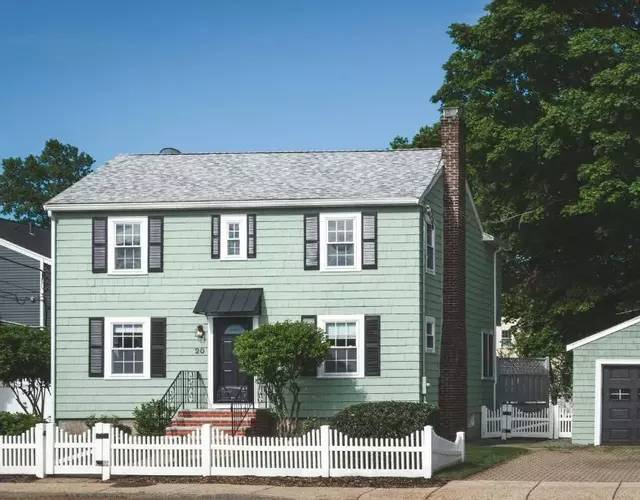 Stay at Beverly Shops