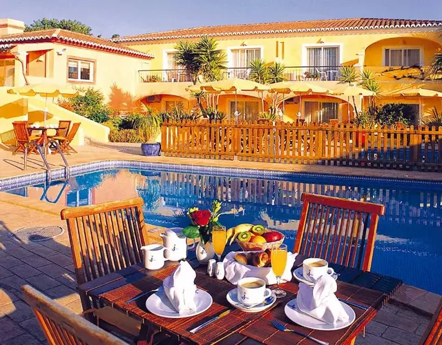 Costa d'Oiro Ambiance Village