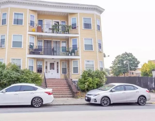 Full Apartment in Lynn - Fits 5 people