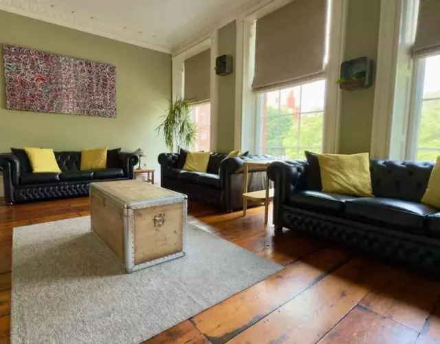 Manchesters Ultimate House - Hot tub - Sleeps 23!