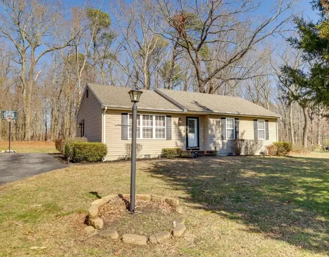 Tranquil Delmar Home about 7 Mi to Salisbury!