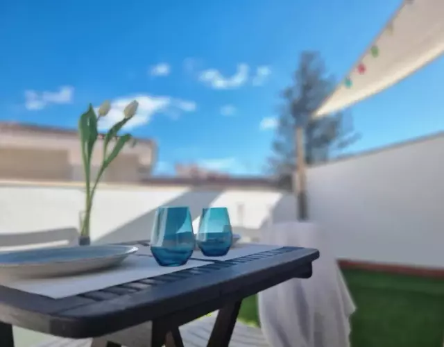 A 600m de la playa, terraza soleada