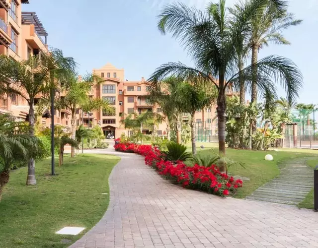 PUSHE Playa Granada Beach&Golf 1