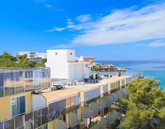 602 Cala Forn Salou Side sea views w Direct access to the beach