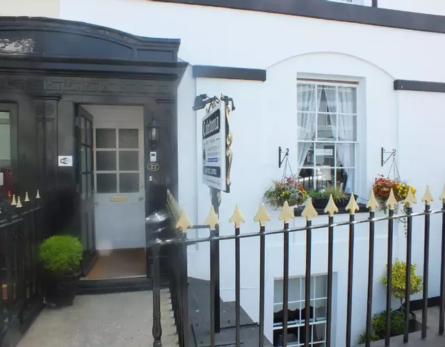 Caledonia Guest House