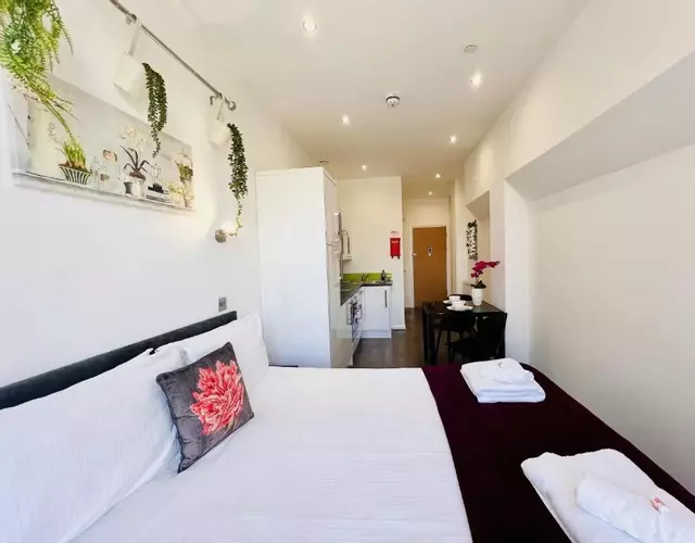 Fox House Studios, City centre Aparthotel