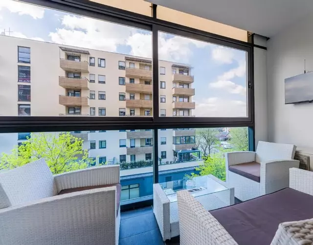 Flex SelfCheckIns 147 - Zagreb - Bedroom - Garage - Loggia