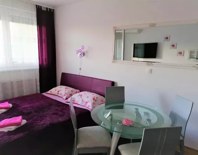 Lanterna Apartman - free parking