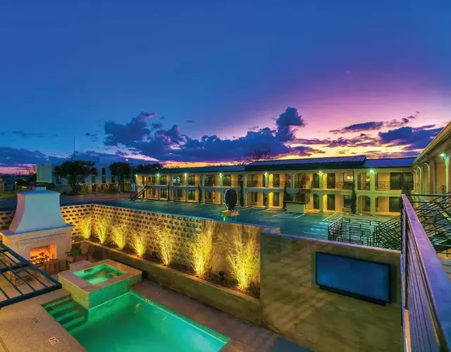 Angoria Hotel
