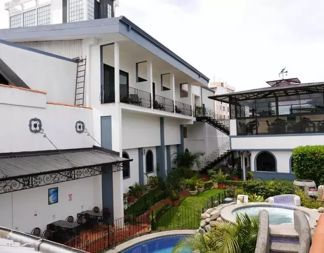 Hotel Santo Tomas / Historical Property