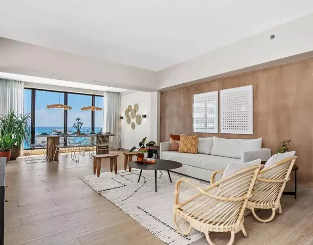 HiBird- Apartment and Suites Hotel