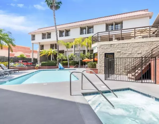 Best Western Plus Irvine Spectrum Hotel