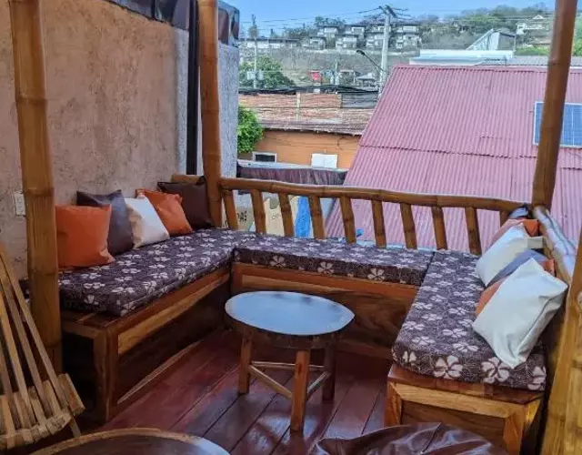 Chale's House Hotel