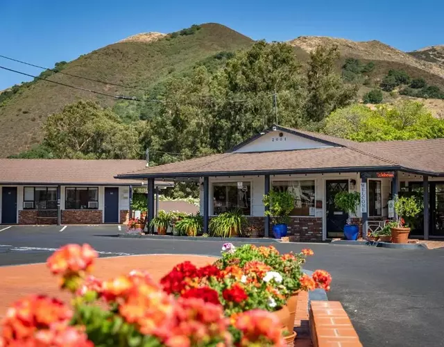 Peach Tree Inn