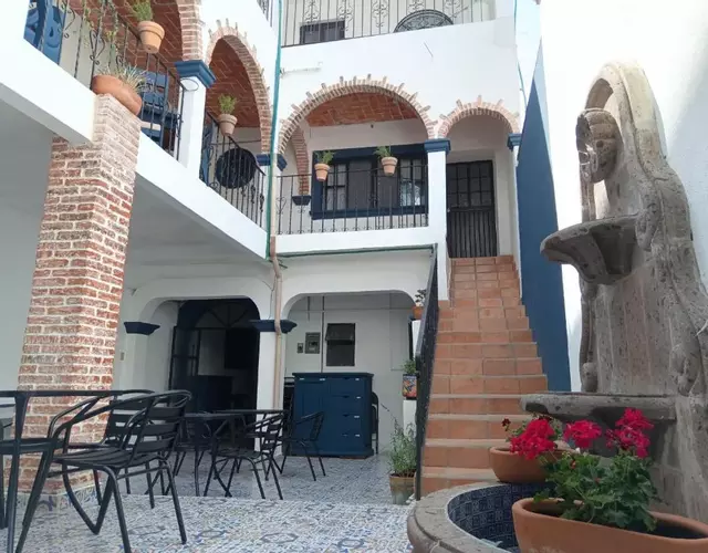 Hotel & Hostal Santuario