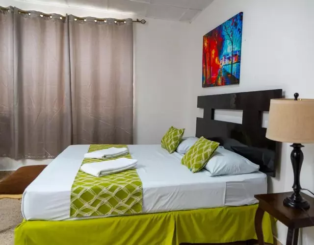 Suites & Apartments San Benito - Zona Rosa