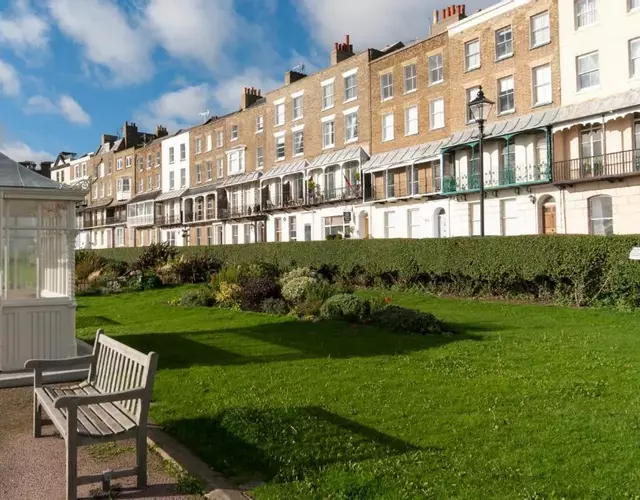 The Royal Harbour Hotel